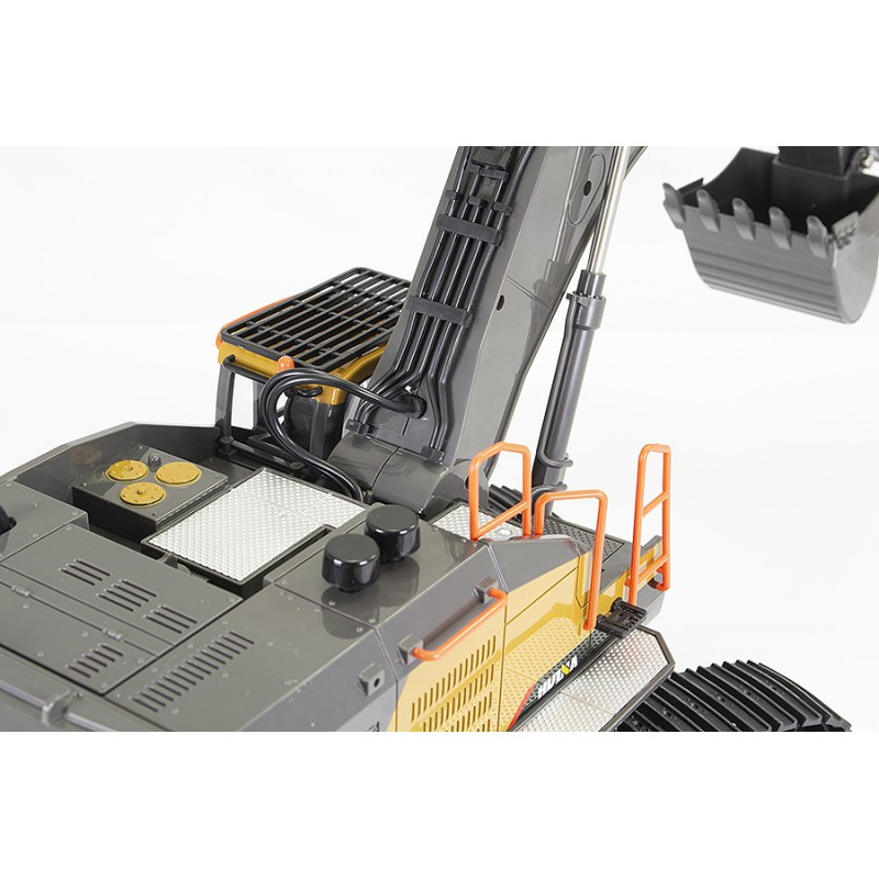 images HUINA 1/14TH RC EXCAVATOR 2.4G 22CH W/DIE CAST BUCKET