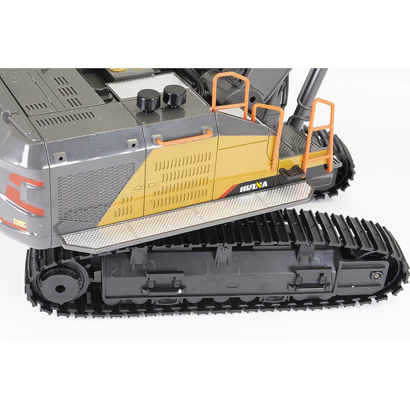 images HUINA 1/14TH RC EXCAVATOR 2.4G 22CH W/DIE CAST BUCKET